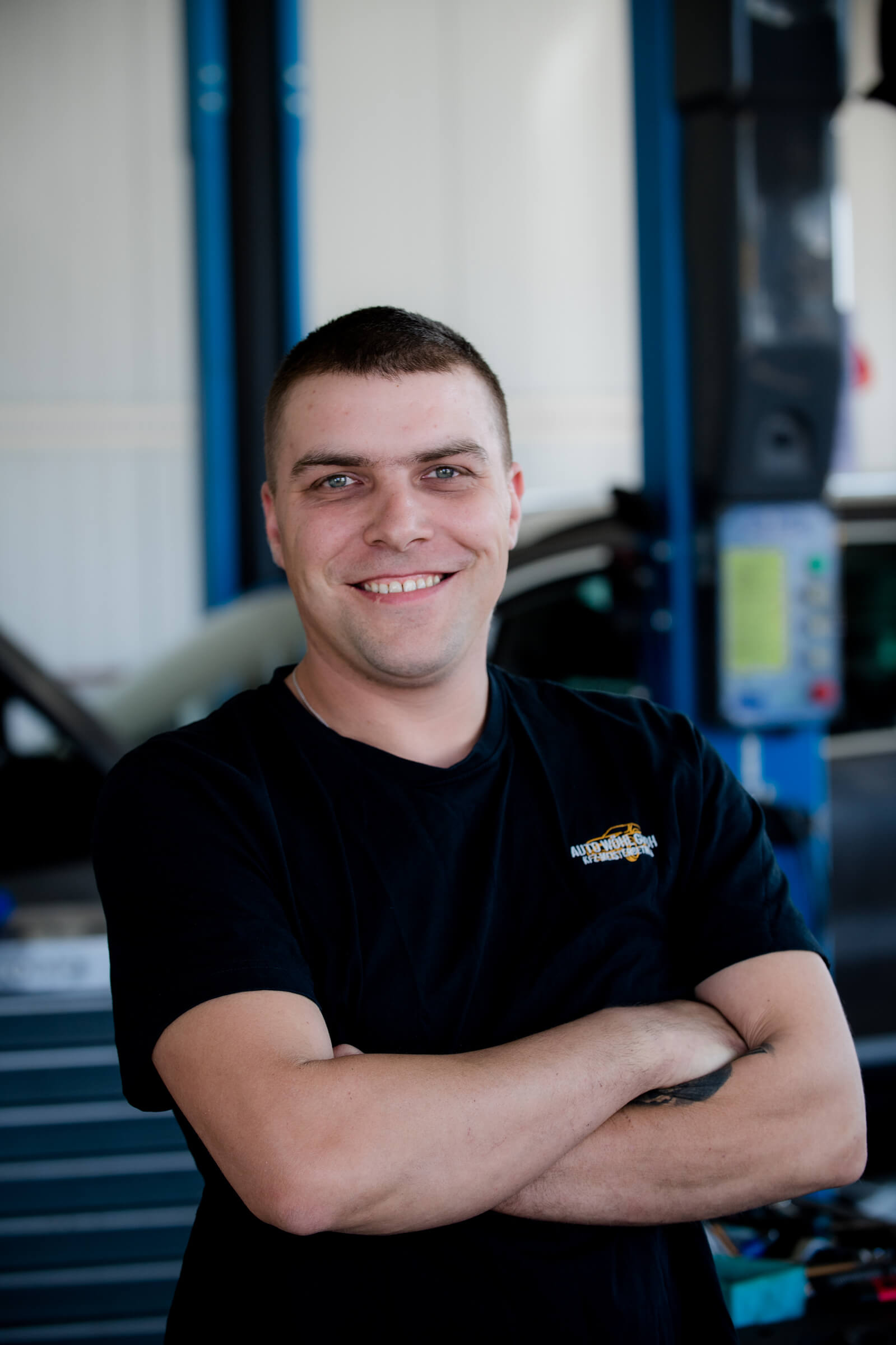 Janis Zalovs, Kfz-Mechatroniker Janis Zalovs, Kfz-Mechatroniker
